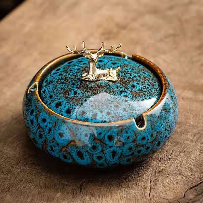 Cendrier marocain en céramique, arabesques sur métal