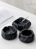 Cendrier design en marbre noir