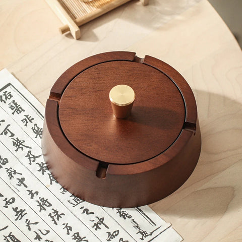 Cendrier poussoir de bureau en bois
